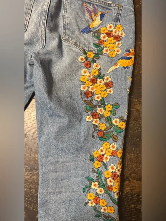 Free People Light Blue Straight Leg Jeans with Yellow Floral Embroidery - Picture 9 of 10